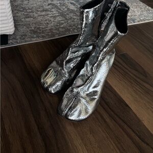 Silver Women's Maison Margiela Tabi Boots